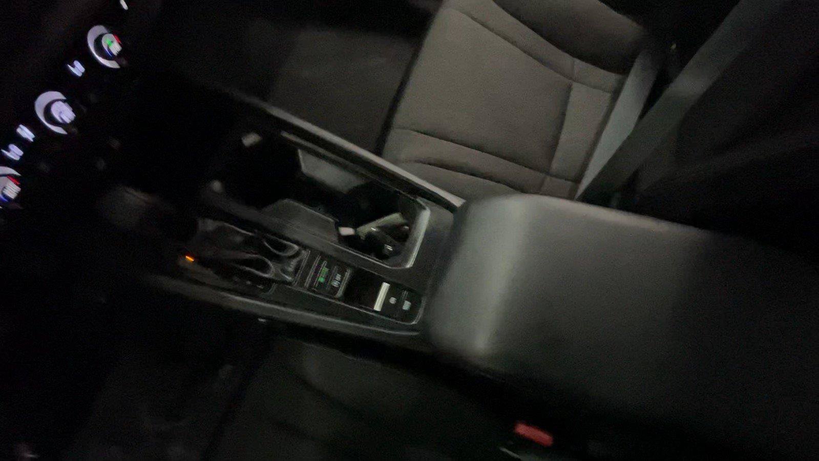 Used 2025 Honda Accord SE image 36