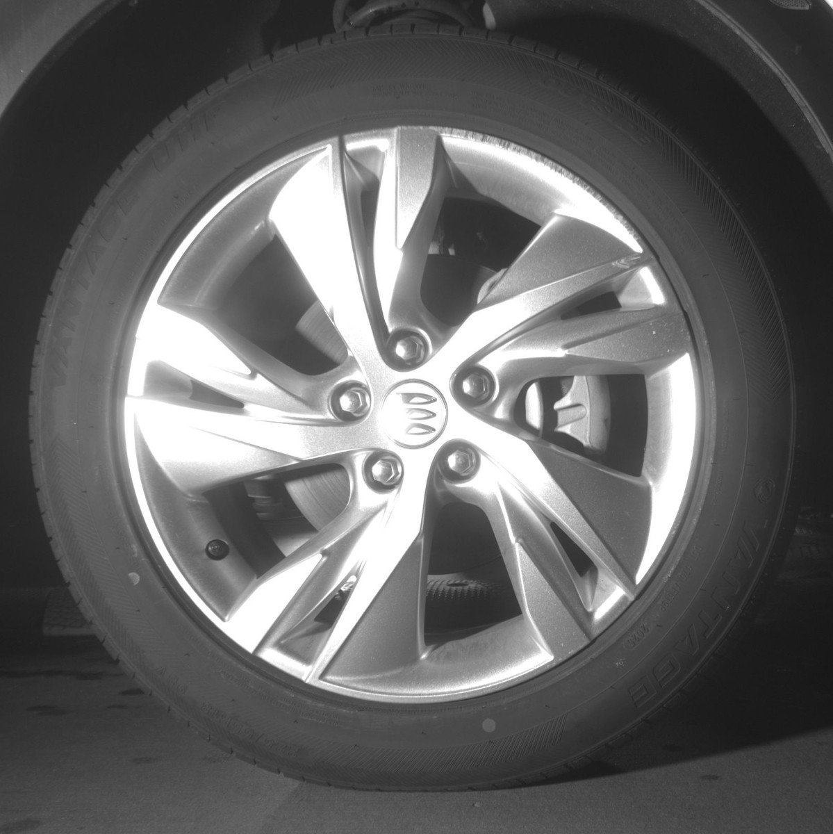 Used 2025 Buick Encore GX Preferred AWD/4WD image 13