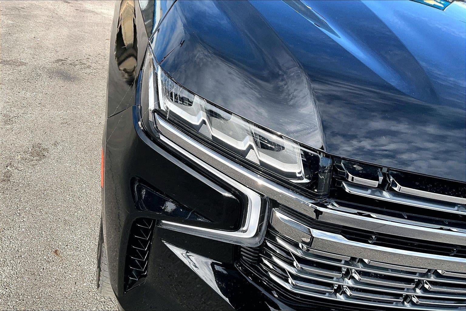 Used 2021 Chevrolet Tahoe Premier w/ Premium Package AWD/4WD image 26