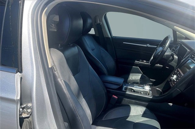 Certified 2019 Ford Fusion Energi Titanium image 7