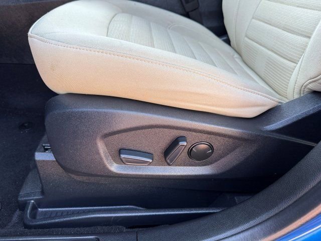 Used 2024 Ford Edge SEL image 13