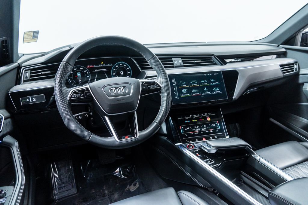 Certified 2023 Audi e-tron S Prestige w/ Prestige Package AWD/4WD image 13