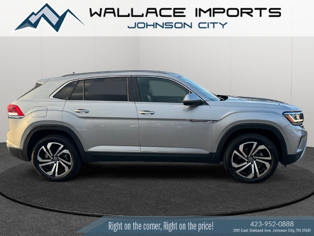 Used 2022 Volkswagen Atlas Cross Sport SEL AWD/4WD image 6