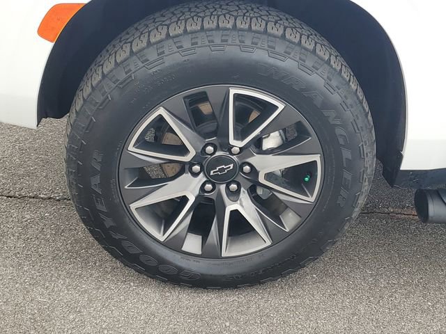 Used 2022 Chevrolet Tahoe Z71 w/ Luxury Package image 35