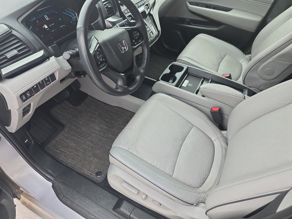 Used 2023 Honda Odyssey Elite image 14