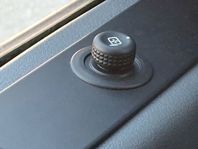 Used 2023 Ford F650 2WD Regular Cab Super Duty image 27