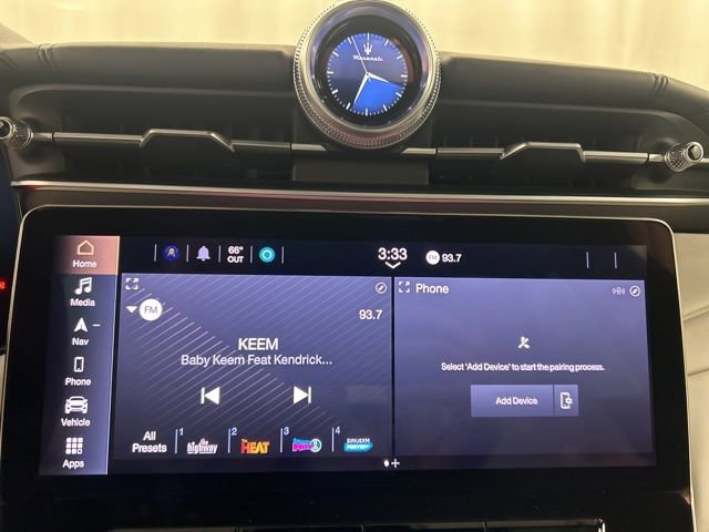 Used 2023 Maserati Grecale Modena AWD/4WD image 15