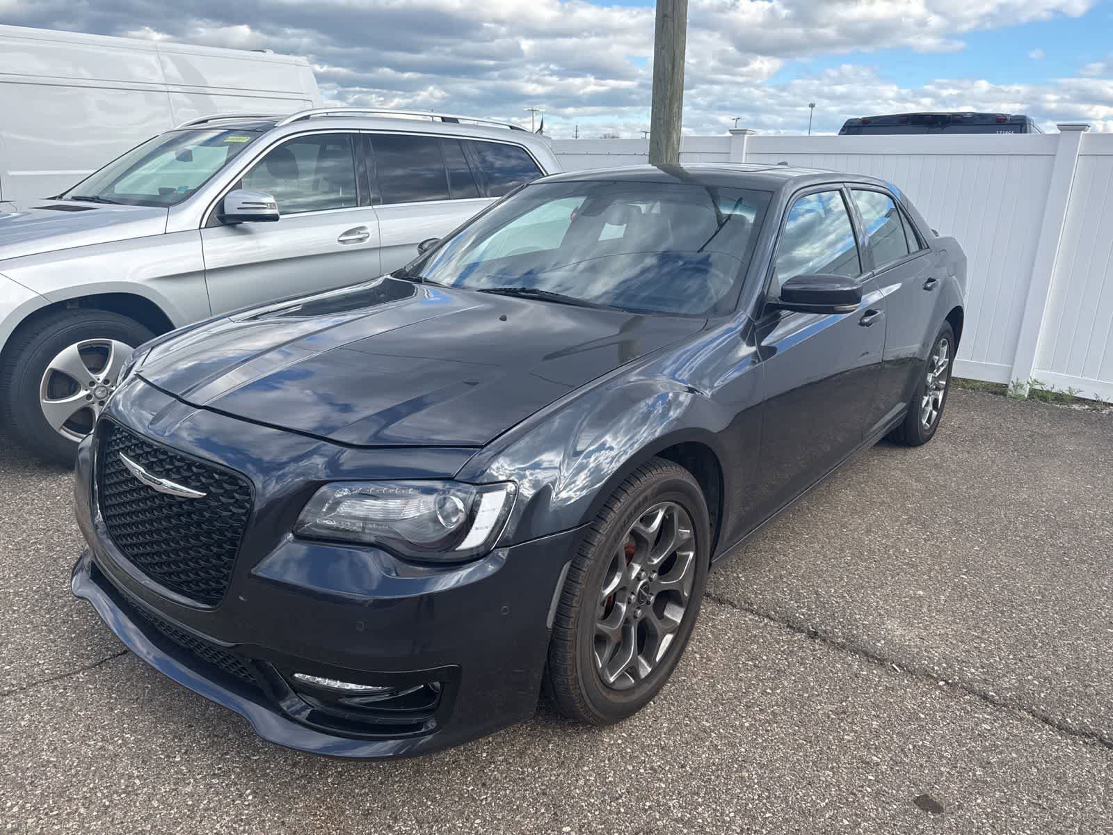 Used 2016 Chrysler 300 S w/ 300S Premium Group AWD/4WD image 2