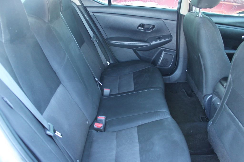 Used 2025 Nissan Sentra SV image 22