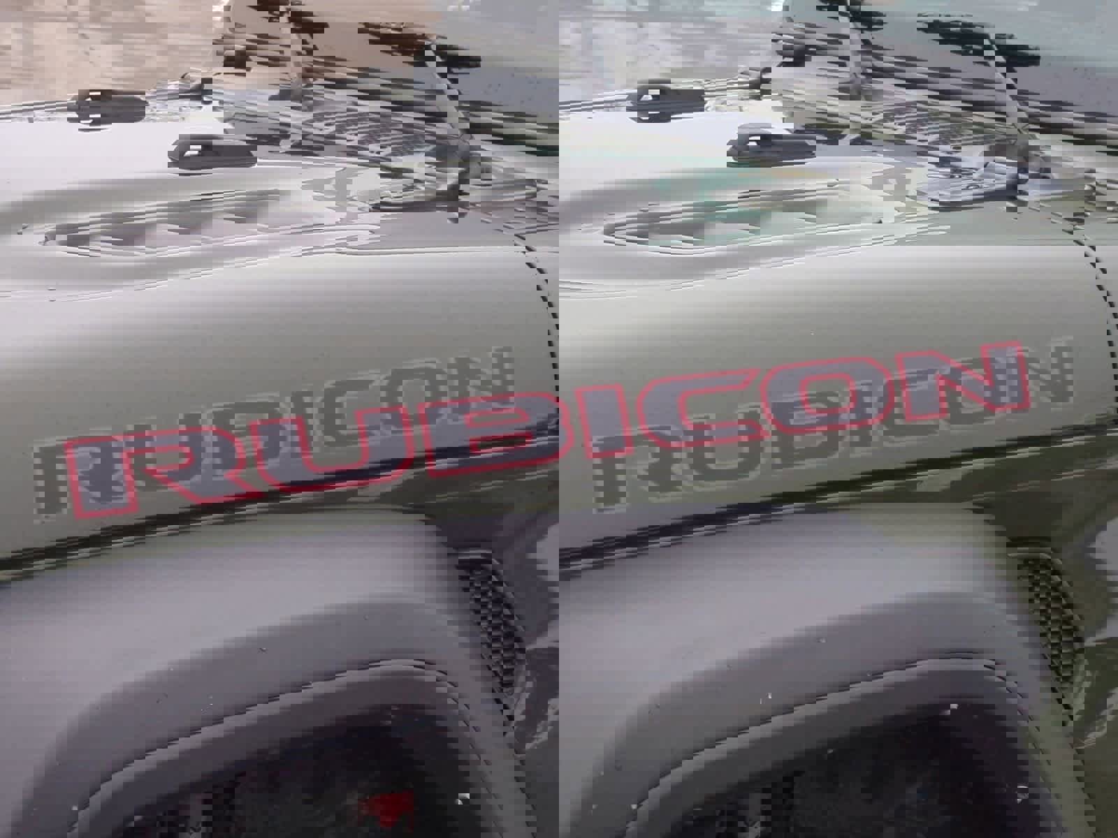 Used 2021 Jeep Gladiator Rubicon image 13