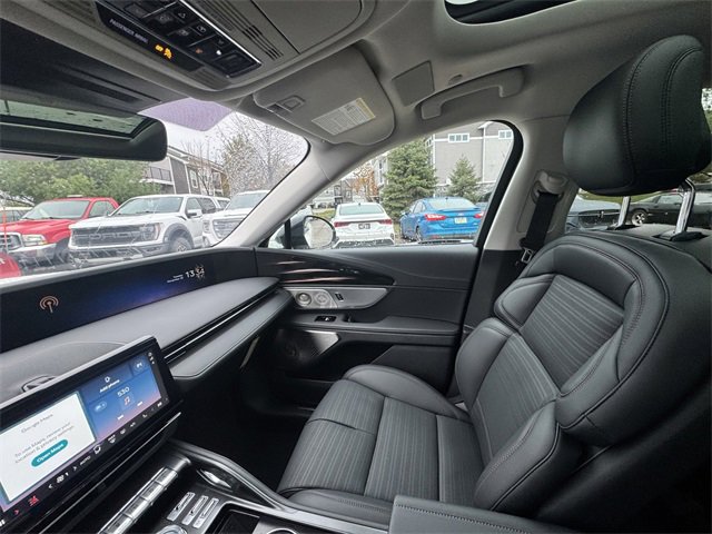 New 2026 Lincoln Nautilus Reserve image 20