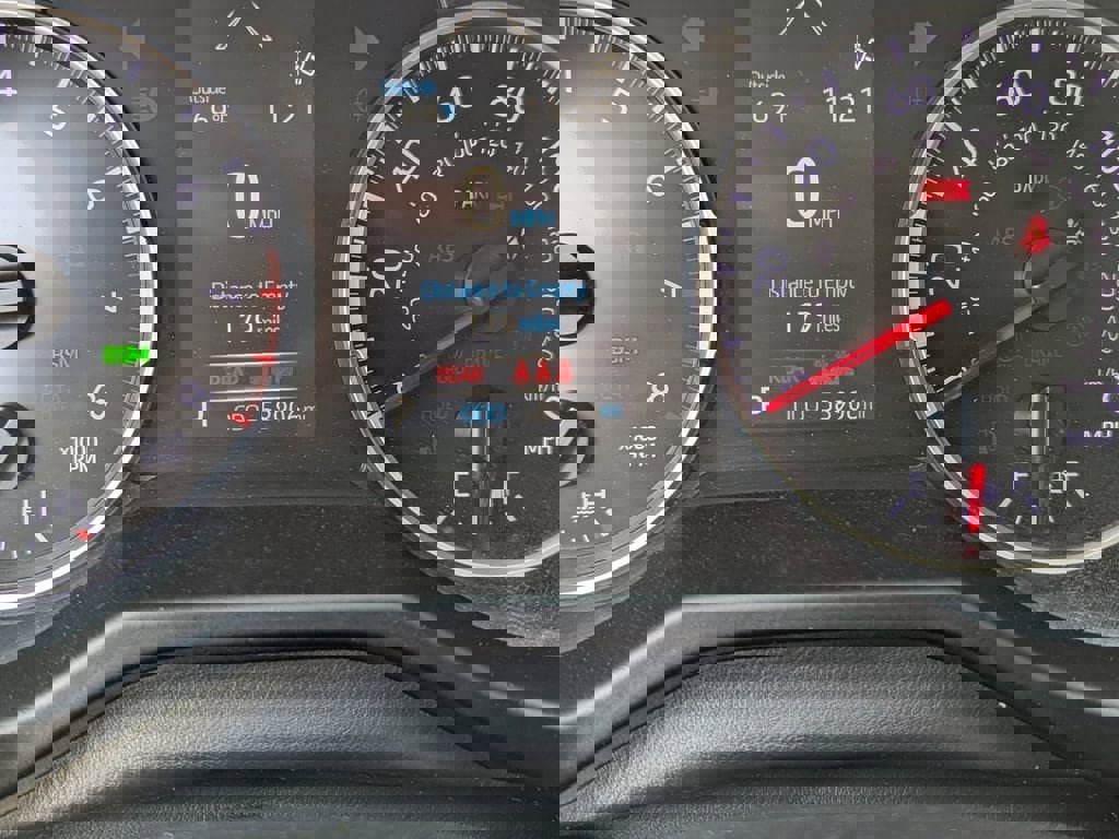 Used 2020 Toyota RAV4 XLE image 28