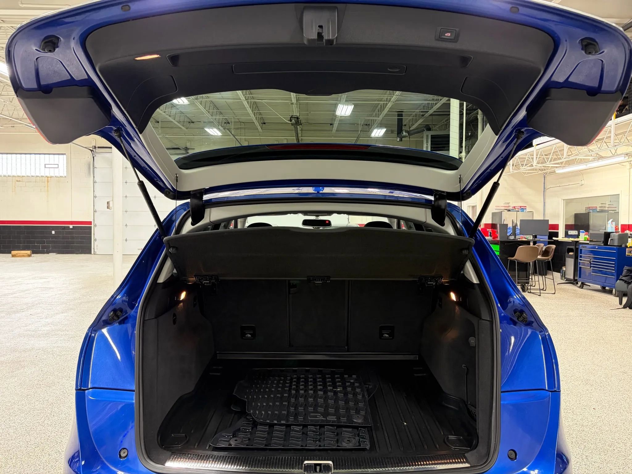 Used 2017 Audi Q5 3.0T Prestige image 25