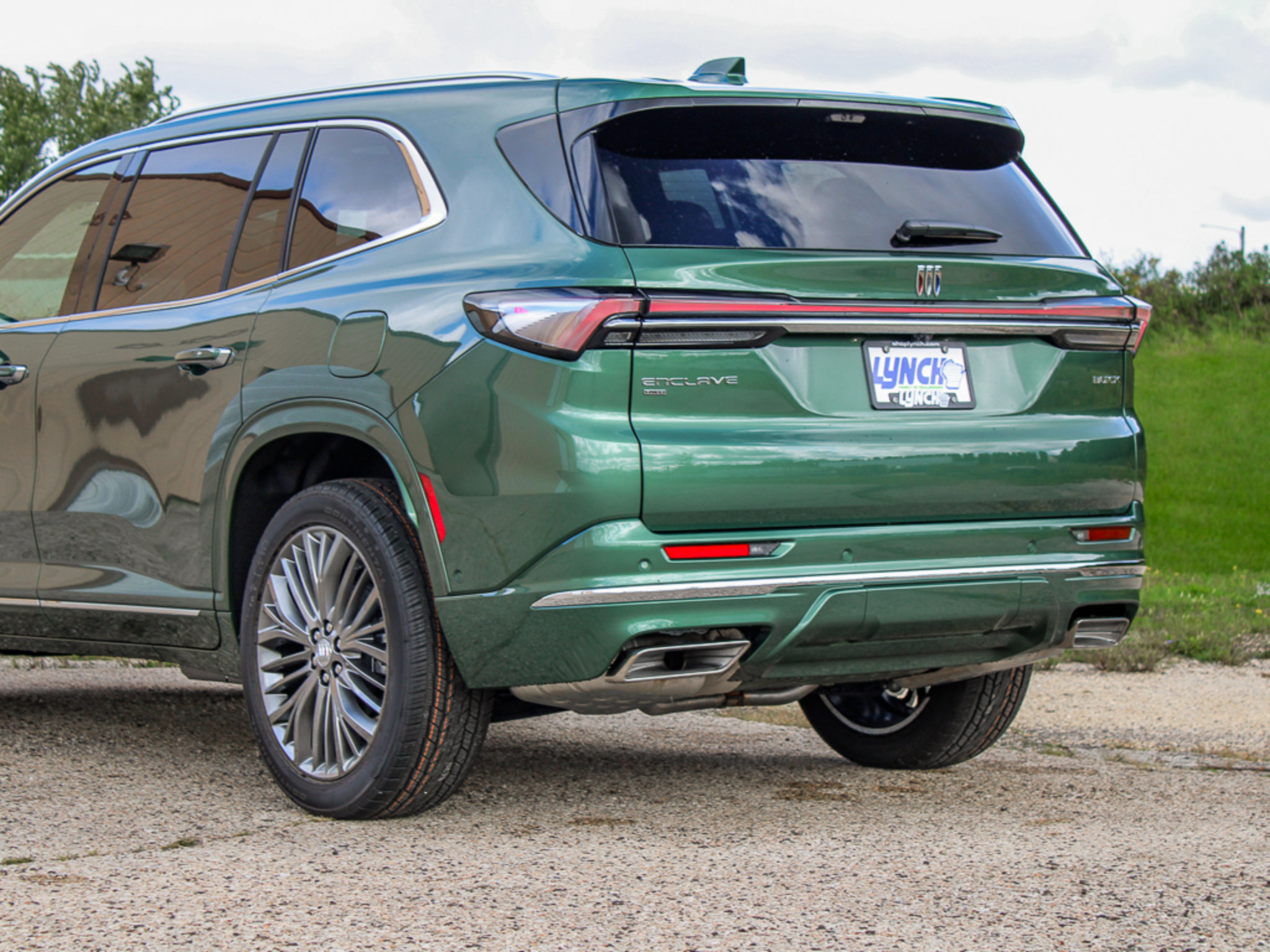 New 2027 Buick Enclave Avenir AWD/4WD image 9