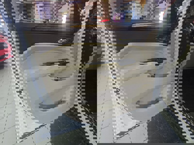 Used 2013 Cadillac SRX Luxury w/ Driver Awareness Package image 7