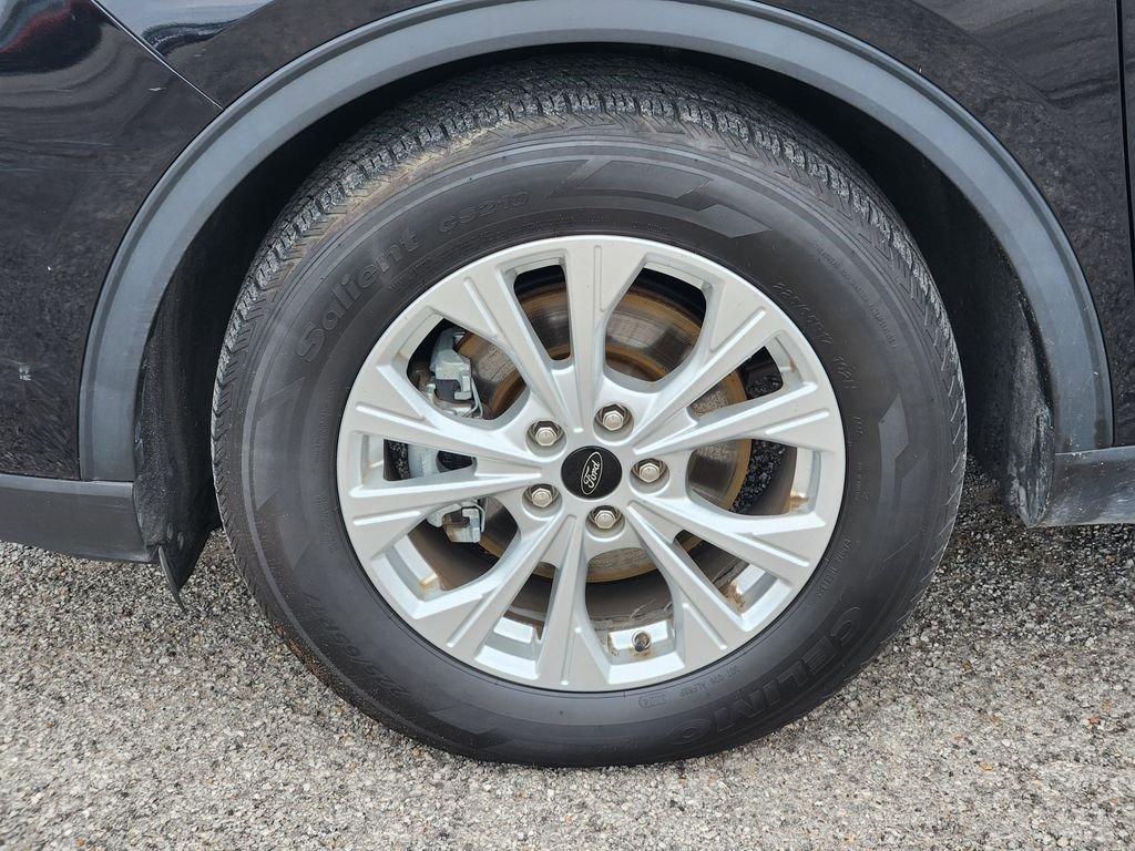 Used 2023 Ford Escape Active w/ Cold Weather Package FWD image 13