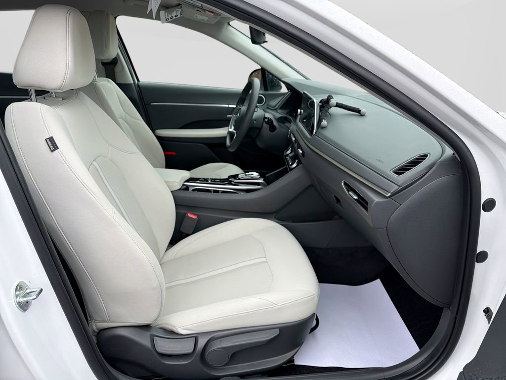 Certified 2023 Hyundai Sonata SEL w/ Cargo Package image 30