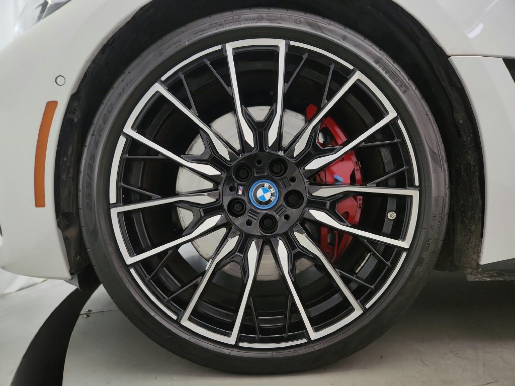 Used 2023 BMW i4 M50 w/ M Carbon Exterior Package AWD/4WD image 43