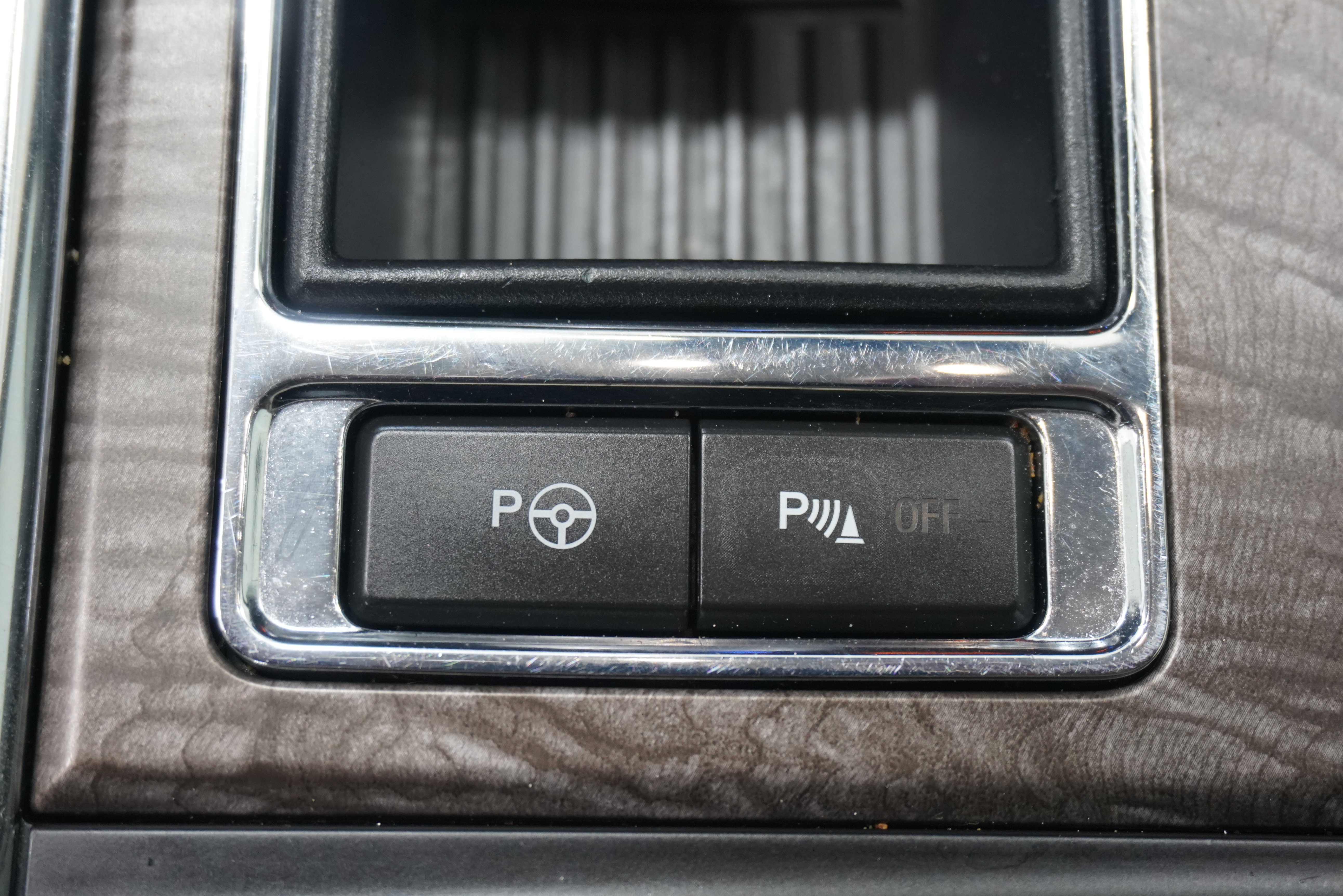 Used 2020 Ford Expedition Max Limited RWD image 27