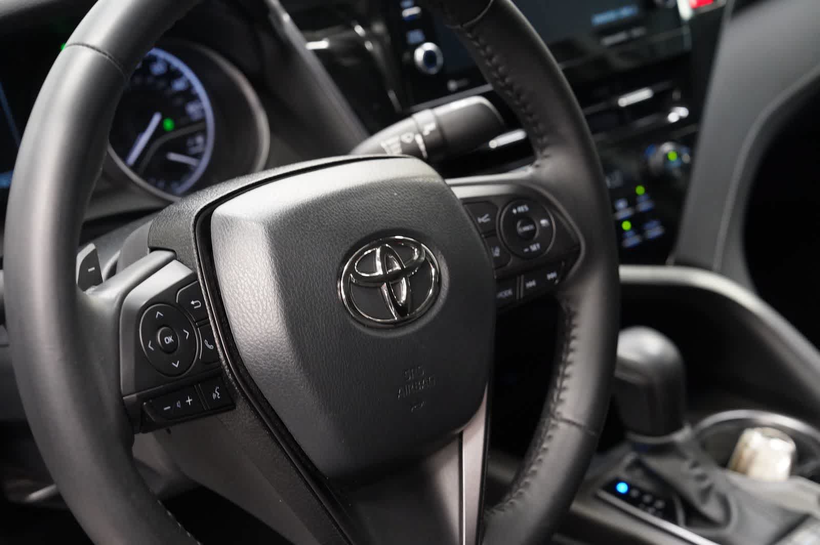 Used 2023 Toyota Camry SE w/ Audio Upgrade Package FWD image 21