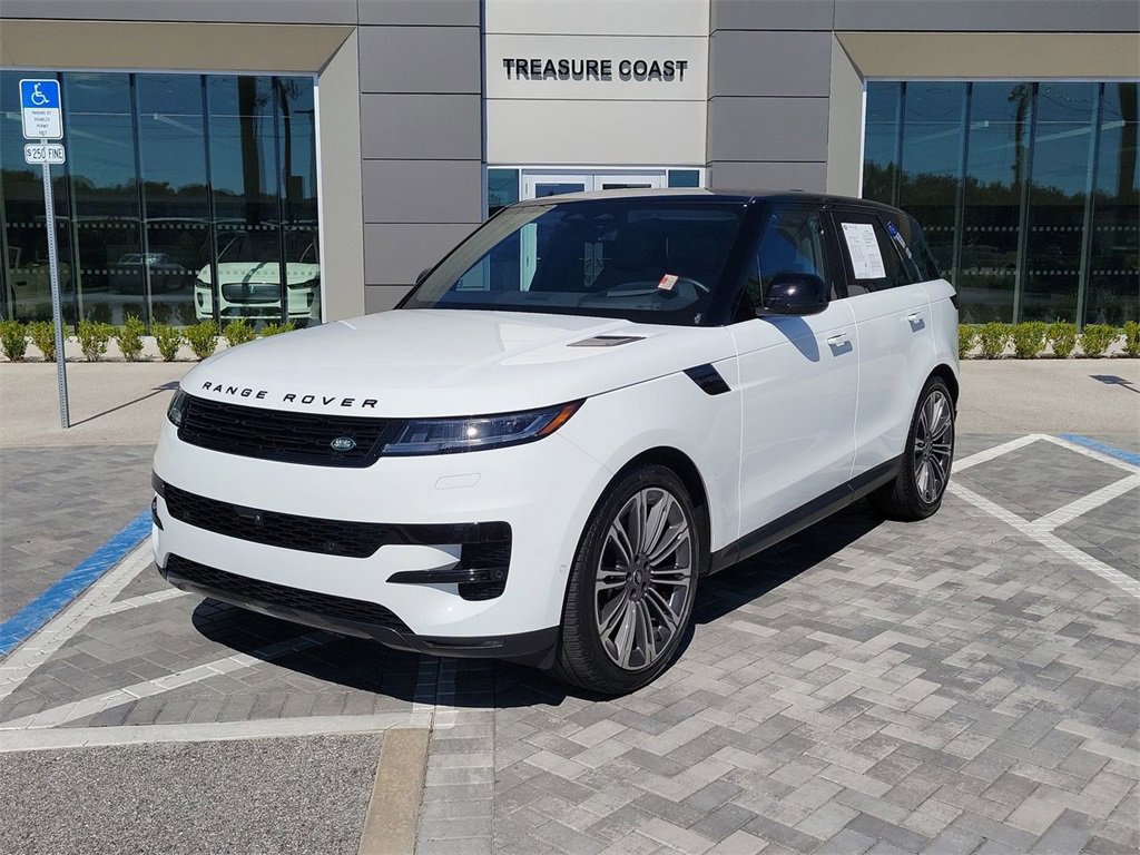 Used 2024 Land Rover Range Rover Sport SE