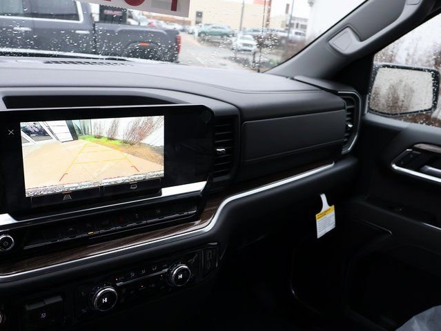 New 2026 GMC Sierra 1500 Elevation image 33