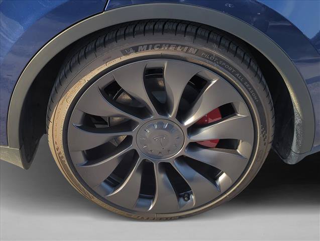 Used 2024 Tesla Model Y Performance AWD/4WD image 7