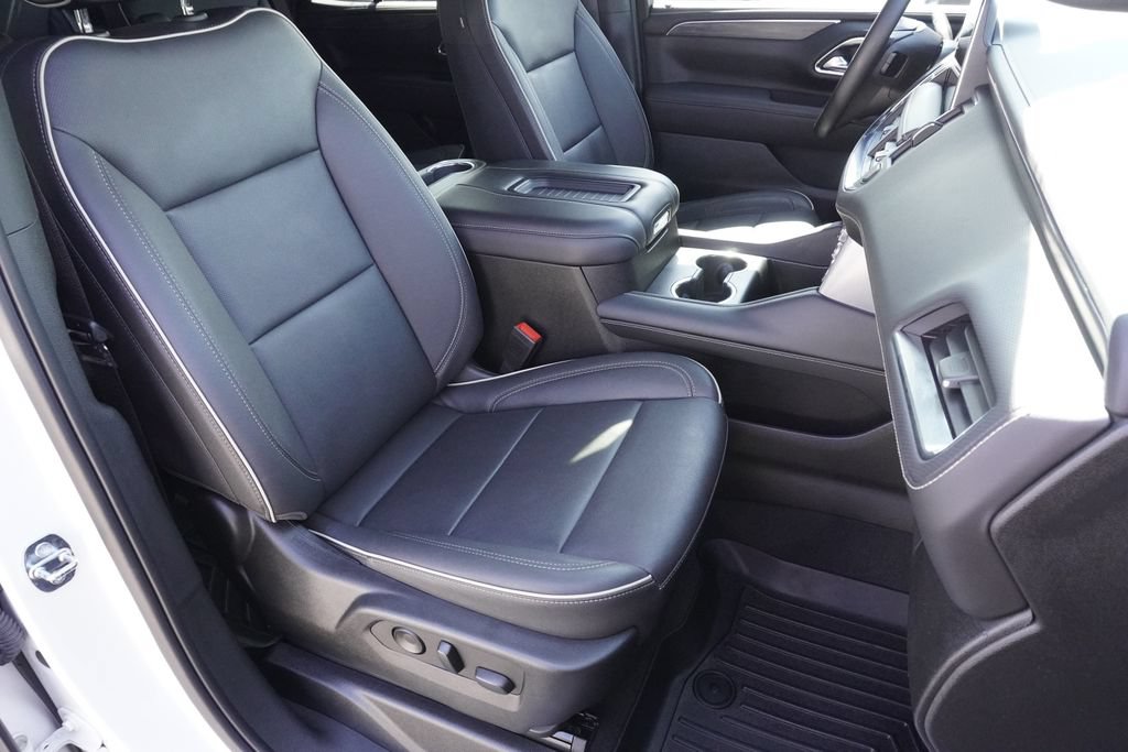 Used 2022 GMC Yukon SLT AWD/4WD image 23