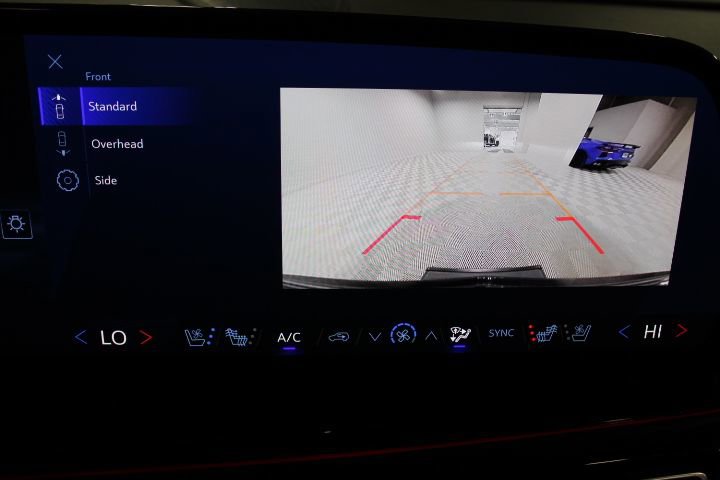 Used 2024 Chevrolet Traverse RS image 54