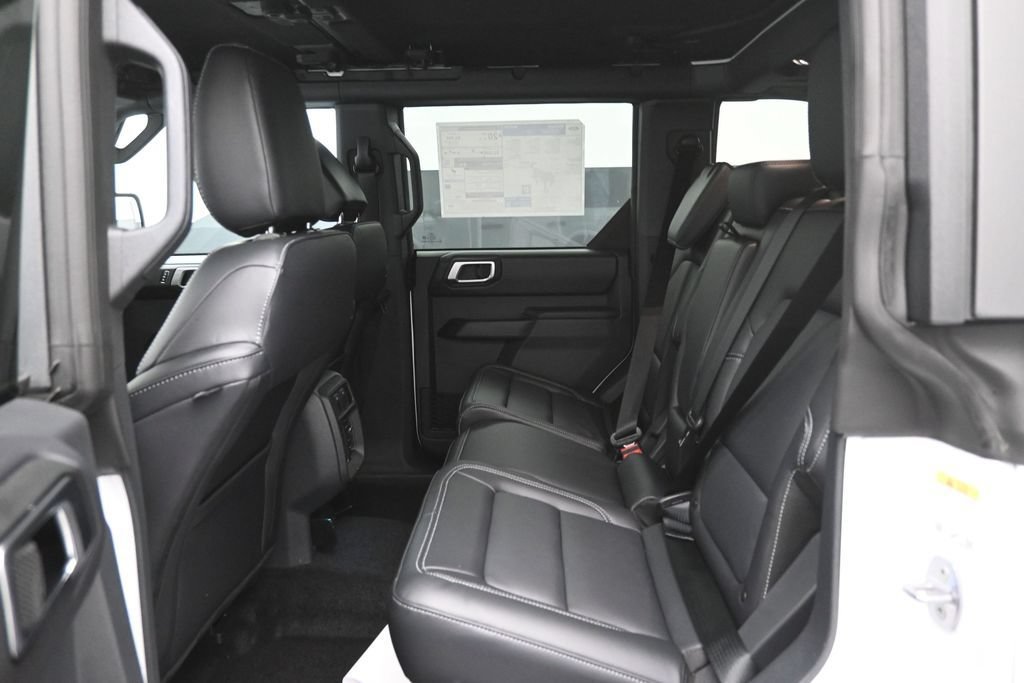 New 2026 Ford Bronco Outer Banks AWD/4WD image 23