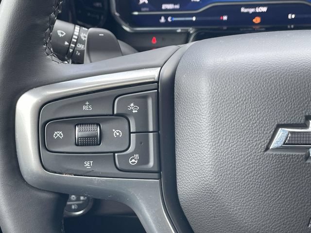 Used 2025 Chevrolet Silverado 1500 LT Trail Boss w/ Convenience Package II AWD/4WD image 17