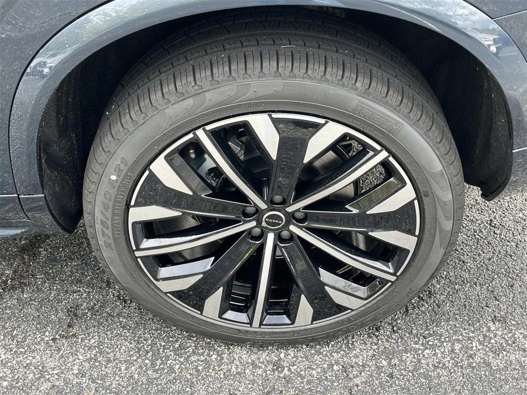 New 2026 Volvo XC90 B6 Ultra image 11