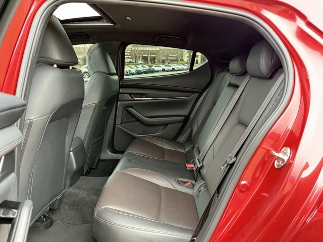Used 2022 MAZDA MAZDA3 s image 25