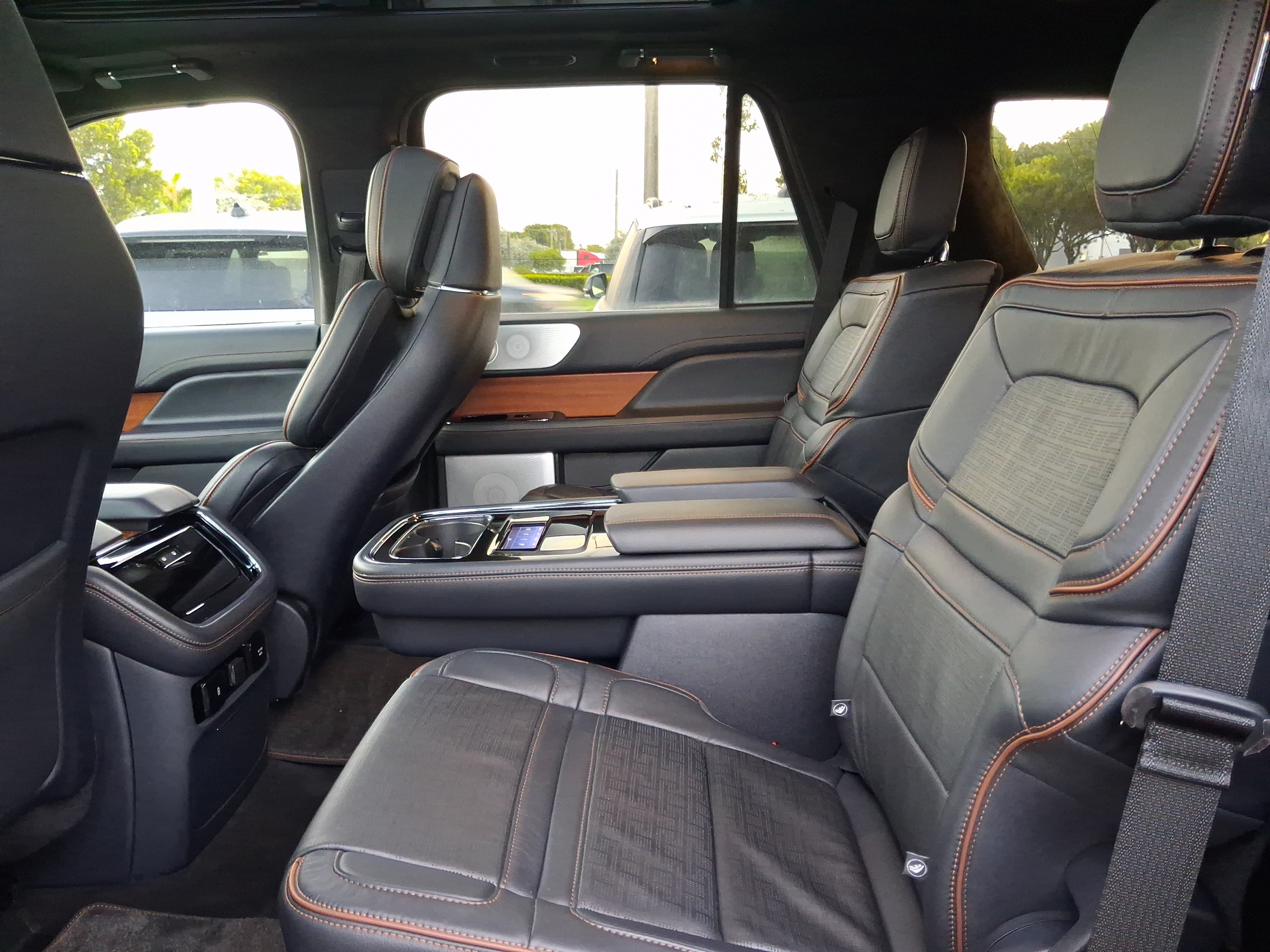 Certified 2023 Lincoln Navigator Black Label AWD/4WD image 6