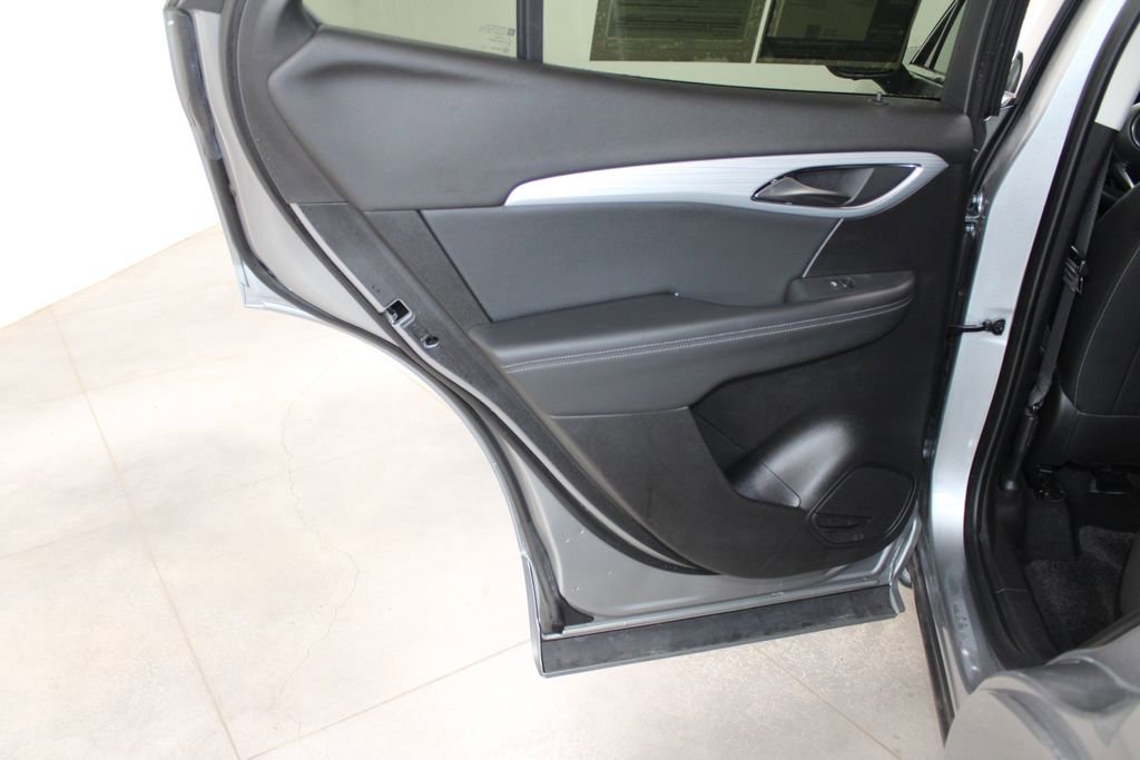 Used 2024 Buick Envision Avenir image 28