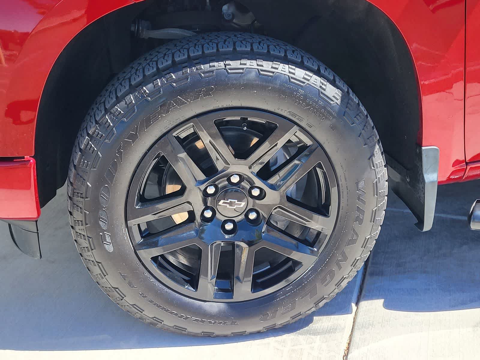 Used 2023 Chevrolet Silverado 1500 RST AWD/4WD image 9