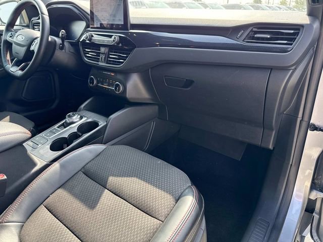 Used 2024 Ford Escape ST-Line image 18