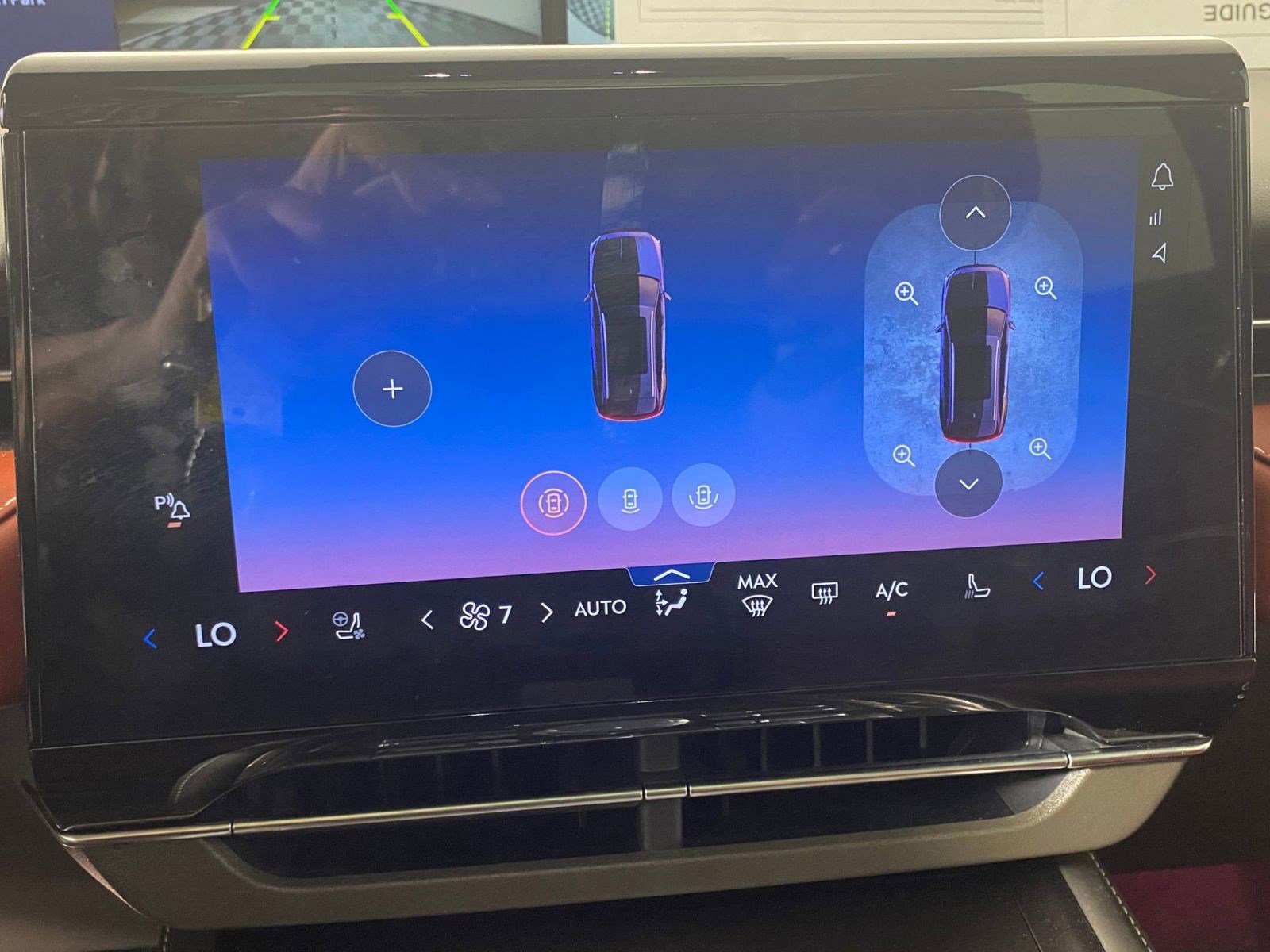 Used 2024 Lincoln Nautilus Black Label image 27