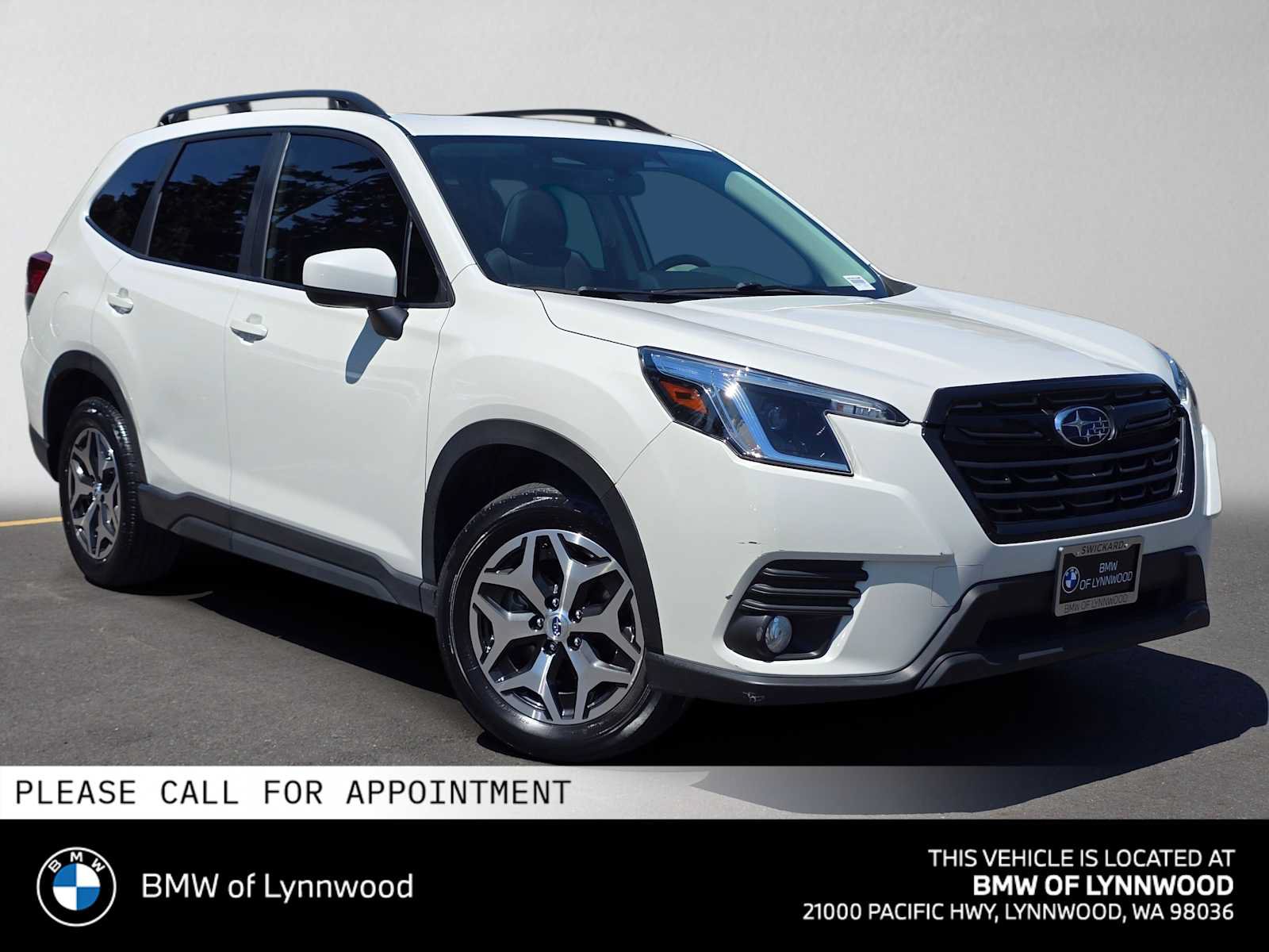 Used 2023 Subaru Forester Premium AWD/4WD image 1