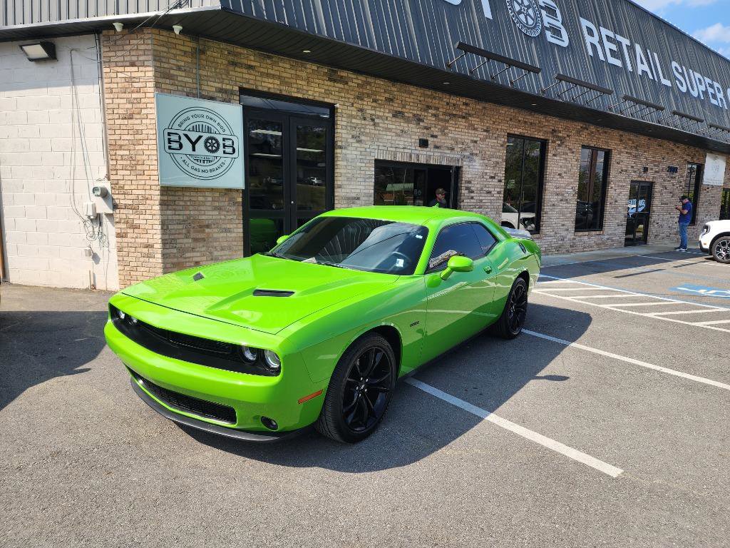 Used 2017 Dodge Challenger R/T Plus image 1