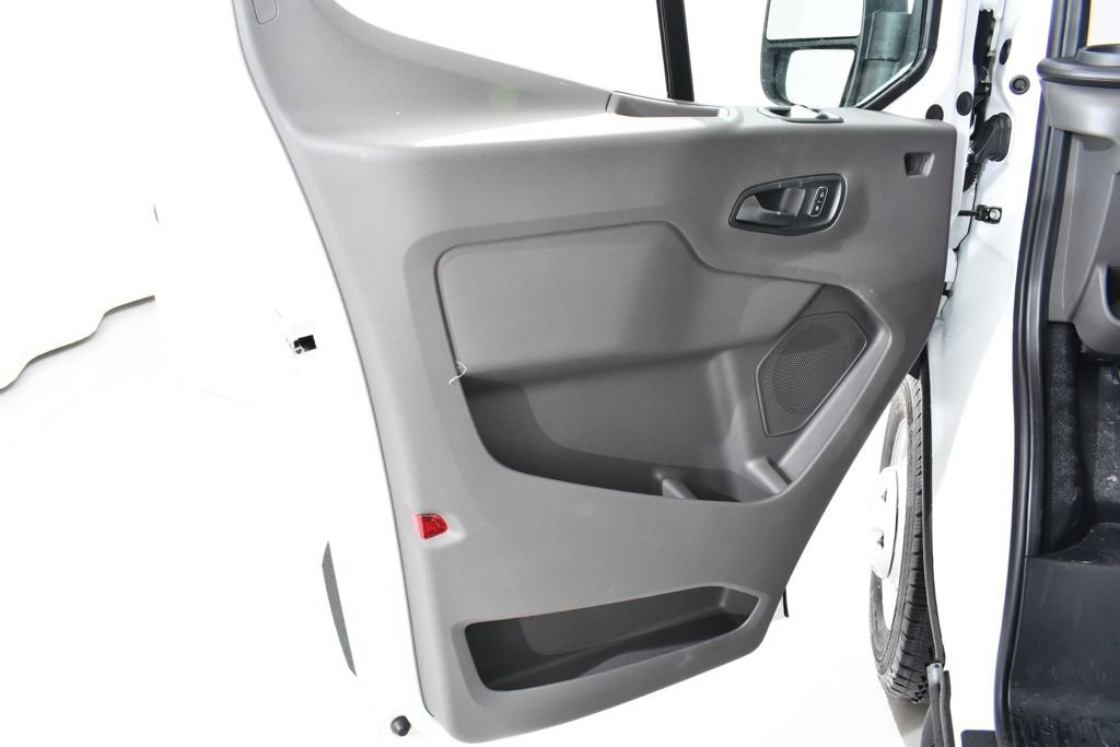 New 2026 Ford Transit 250 148 Medium Roof Extended AWD w/ Load Area Protection Package image 25