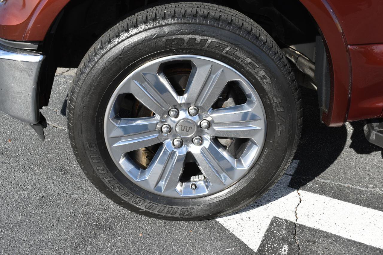 Used 2015 Ford F150 Lariat w/ Equipment Group 502A Luxury AWD/4WD image 37