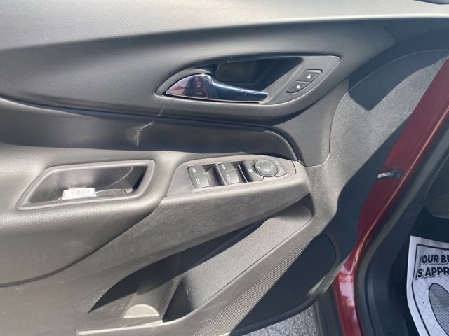 Used 2021 Chevrolet Equinox LT image 17