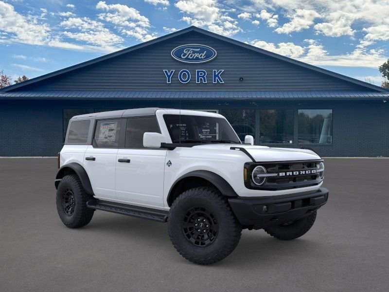 New 2026 Ford Bronco Outer Banks image 7