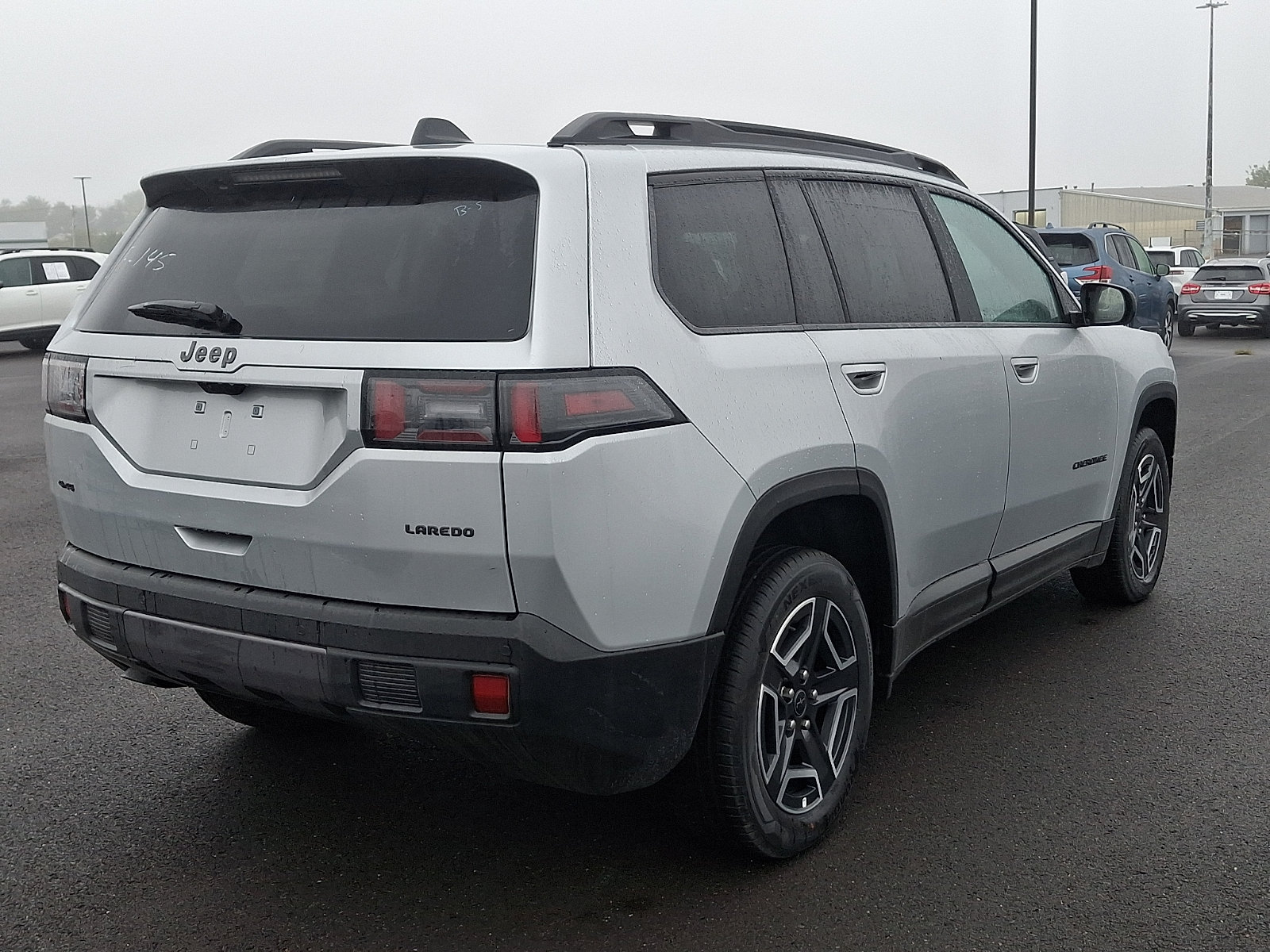 New 2026 Jeep Cherokee Laredo AWD/4WD image 4