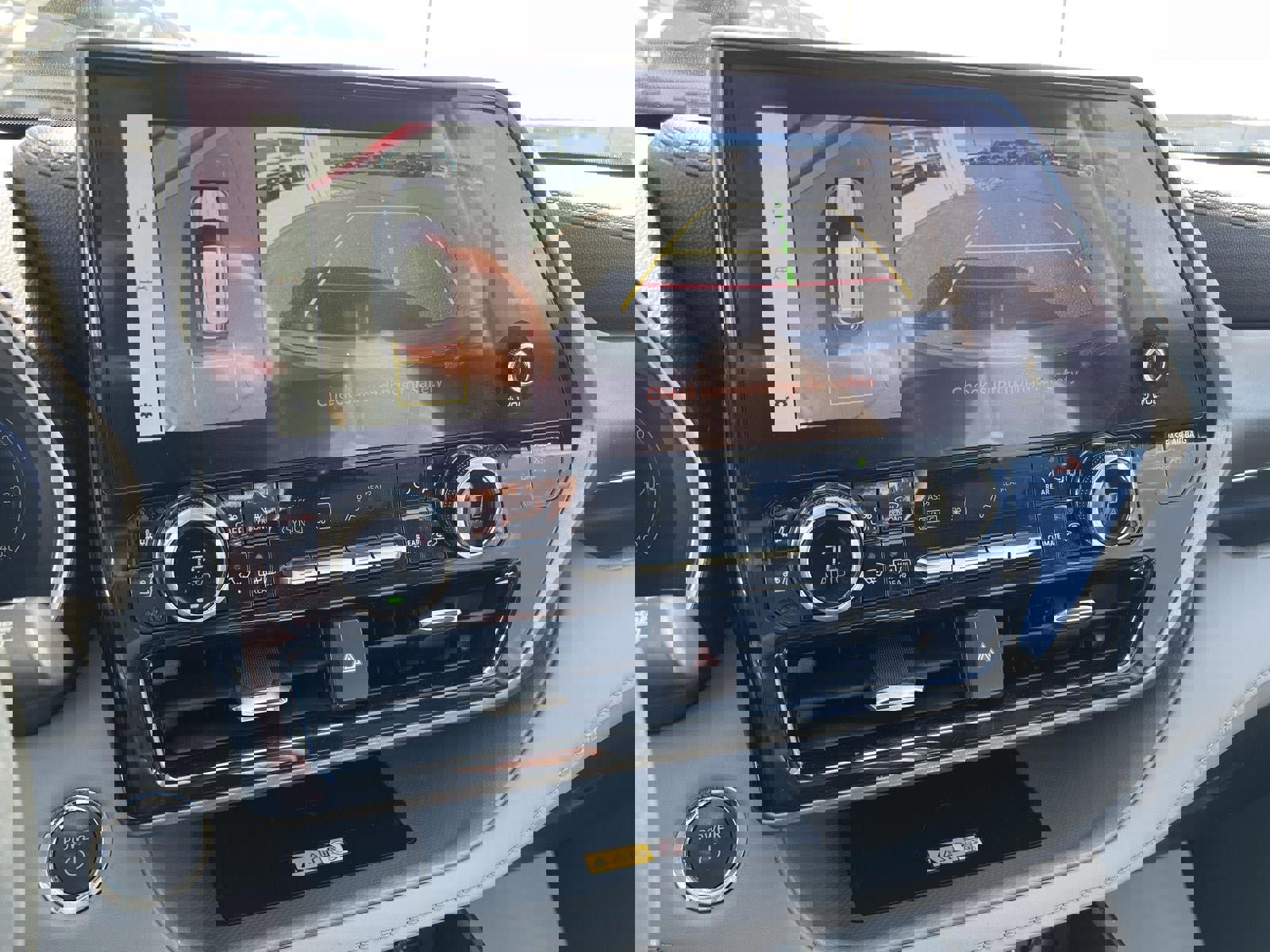 Used 2023 Toyota Highlander Limited image 6