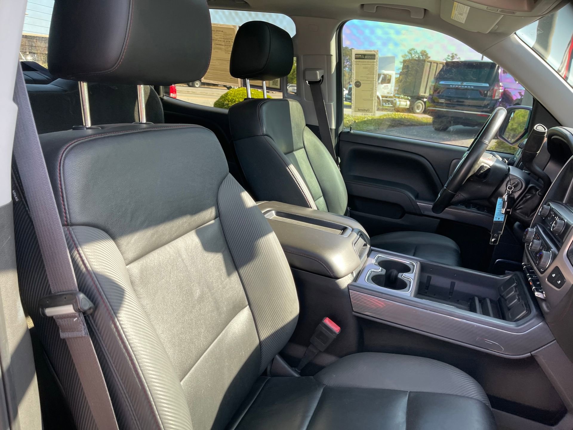 Used 2015 GMC Sierra 1500 SLT w/ All-Terrain Package AWD/4WD image 26