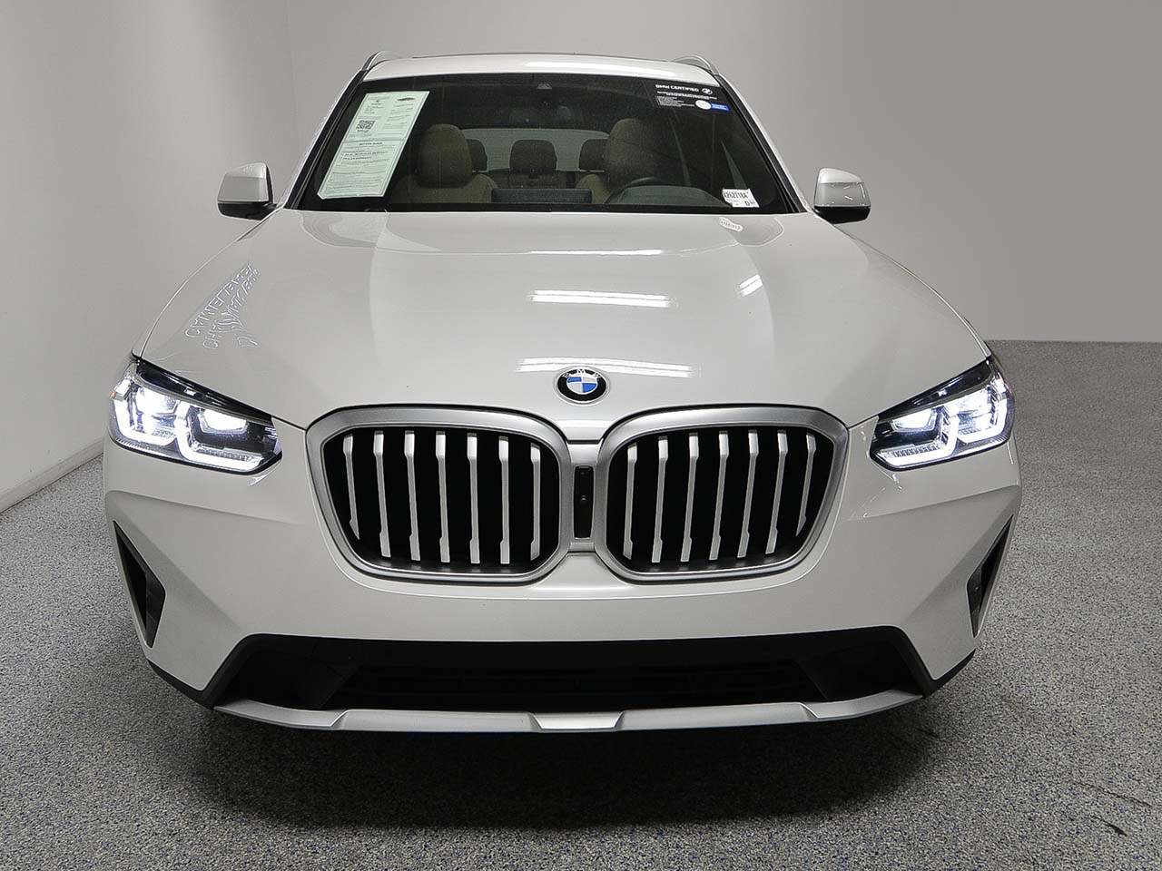 Certified 2023 BMW X3 sDrive30i w/ Premium Package image 2