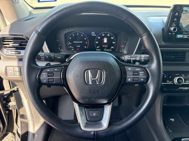 Used 2025 Honda Pilot Elite image 14