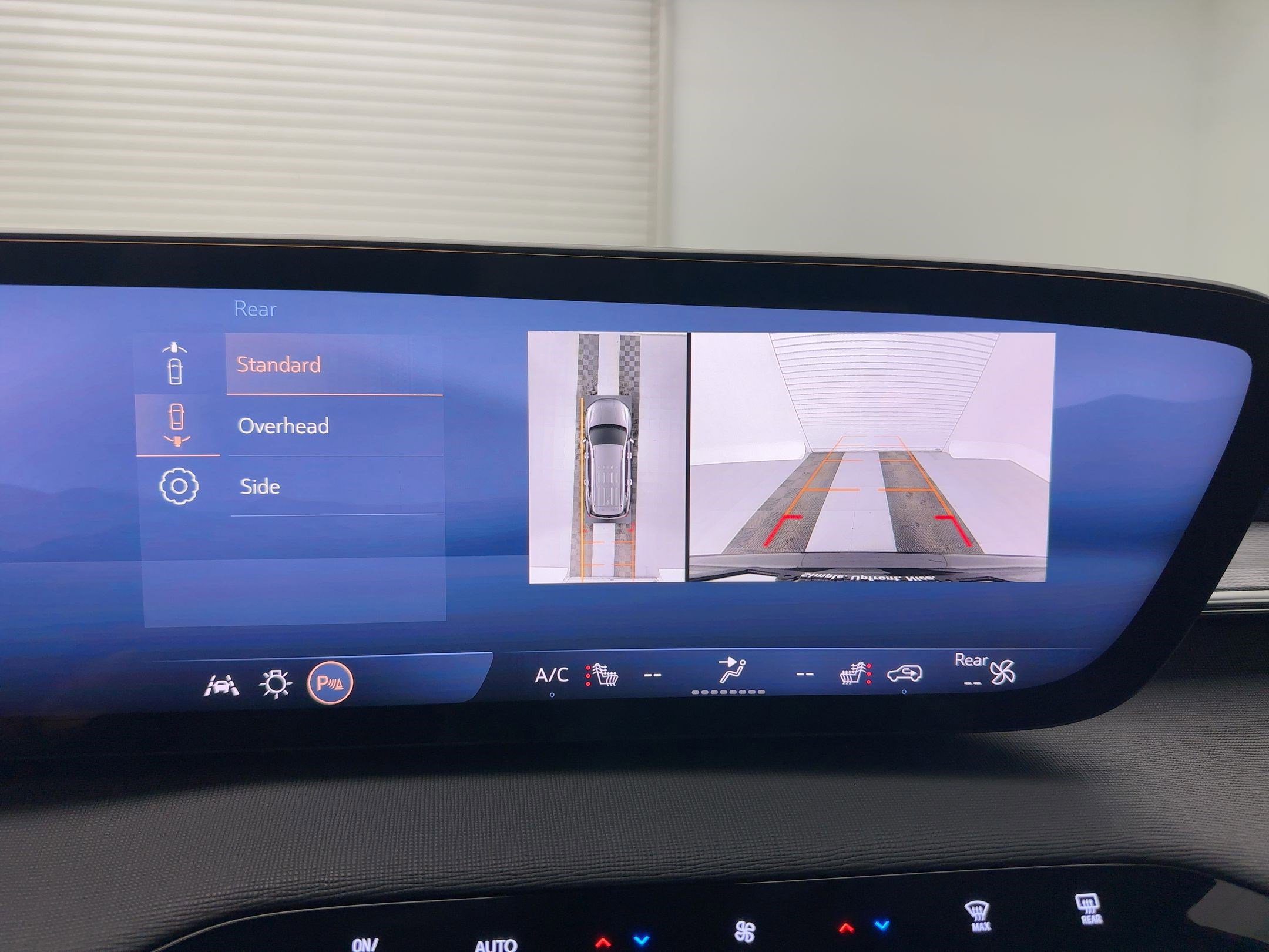 Used 2025 Buick Enclave Sport Touring image 24